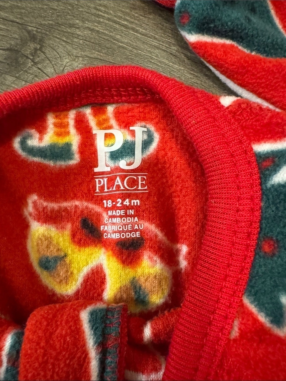 The Children's Place Fleece Matching Pajamas. Unisex M/18-24m. Like New❤️💚 - Picture 2 of 3